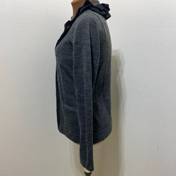 Tahari Charcoal Grey Wool Blend Sweater Size Medium - Picture 4 of 6